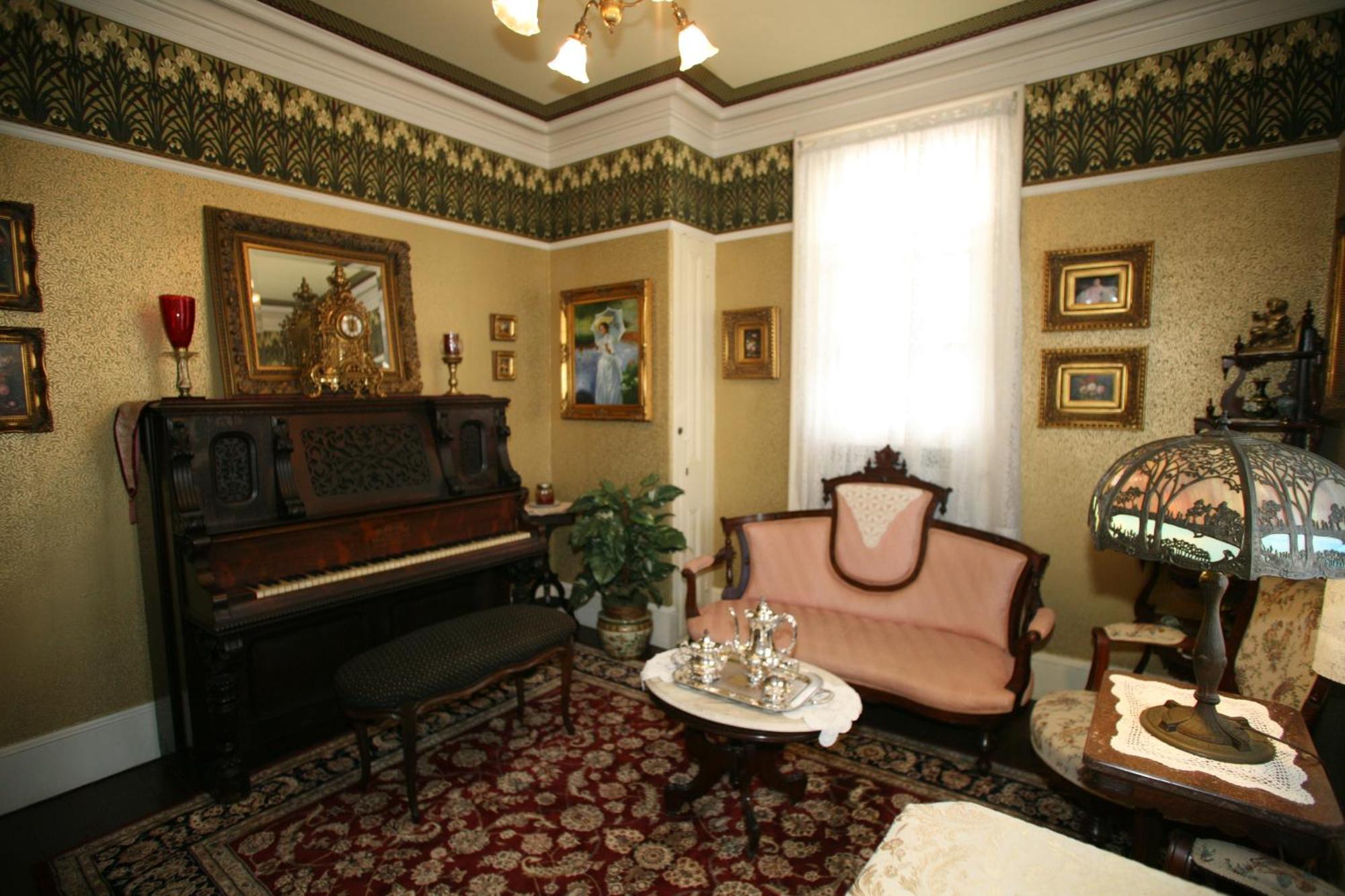 The Bacchus Inn Bed & Breakfast Cape May Ngoại thất bức ảnh